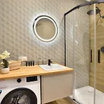 Citystay Stylowe Przy Swietojanskiej דירה גדינייה
