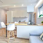 דירה Citystay Stylowe Przy Swietojanskiej