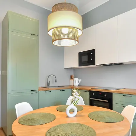 Citystay Stylowe Przy Swietojanskiej Gdynia