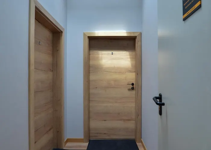 Lägenhet Citystay Stylowe Przy Swietojanskiej *